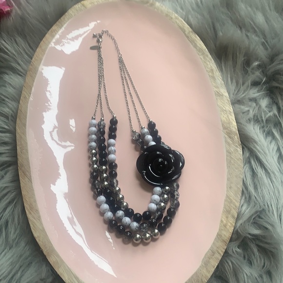 Statement necklace - Picture 1 of 4